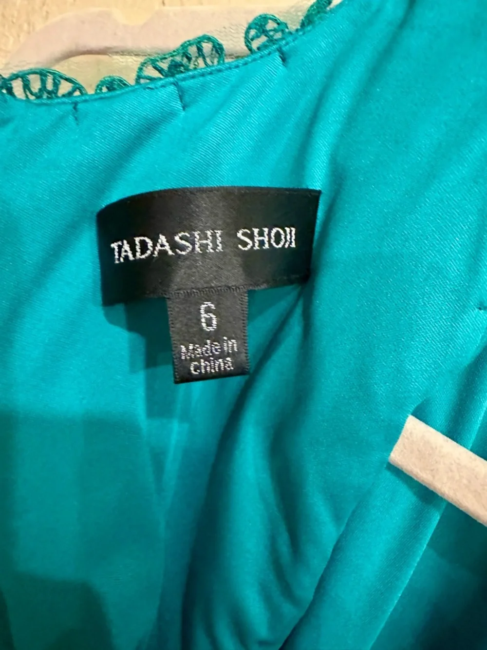 NWT Tadashi Shoji Emerald Lace Sleeveless Mini Dress - Picture 5 of 12